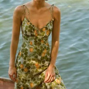 Reformation Embry Dress Size 6 NWT